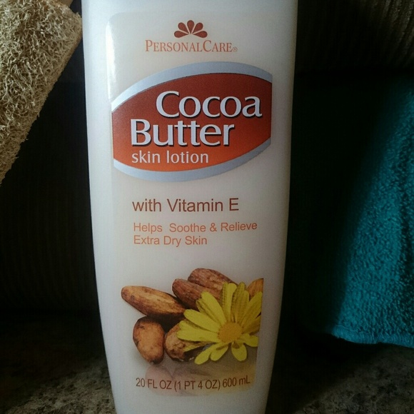 Free Cocoa Butter Lotion👝 - Picture 2 of 6